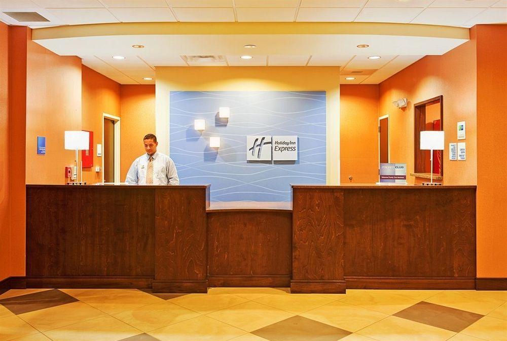 Holiday Inn Express & Suites Salt Lake City South-Murray By Ihg Exterior photo